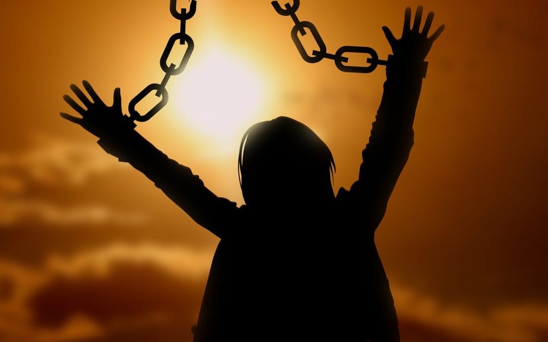Shaking Off The Corporate Shackles: The First 6 Things I Learned When I Started My Own Small Business