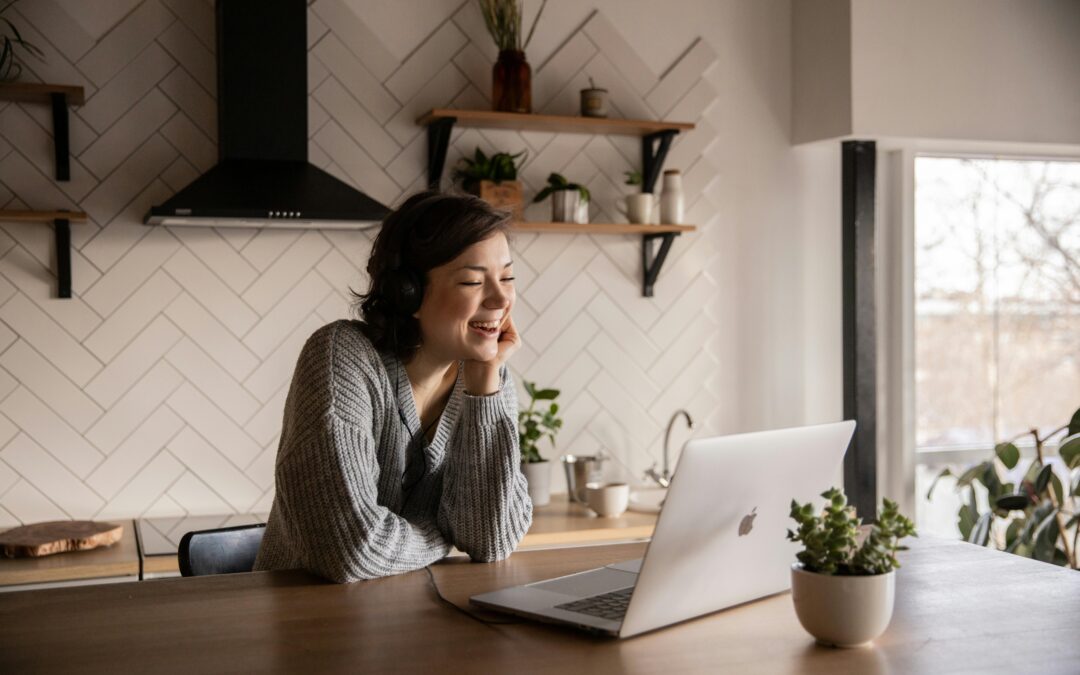9 Confidence Boosting Tips: Making You Braver To Show Up Online